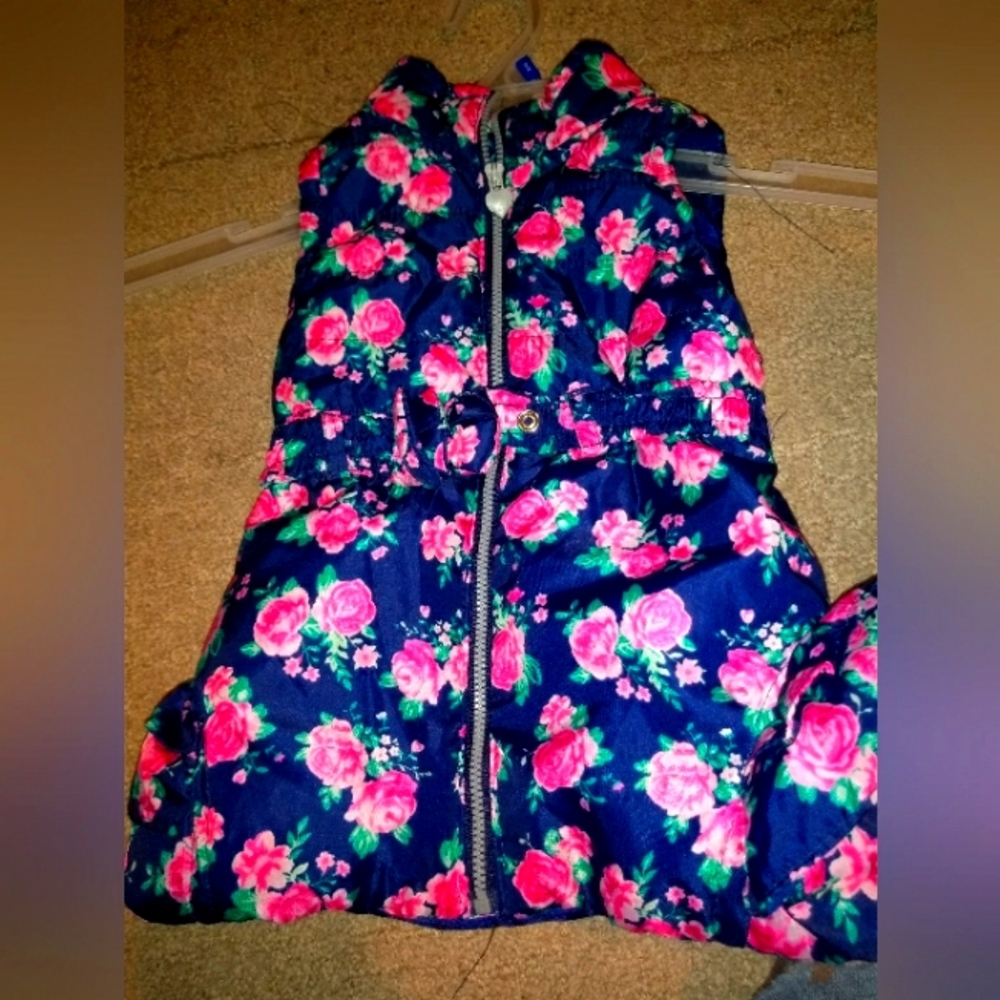 Girls vest